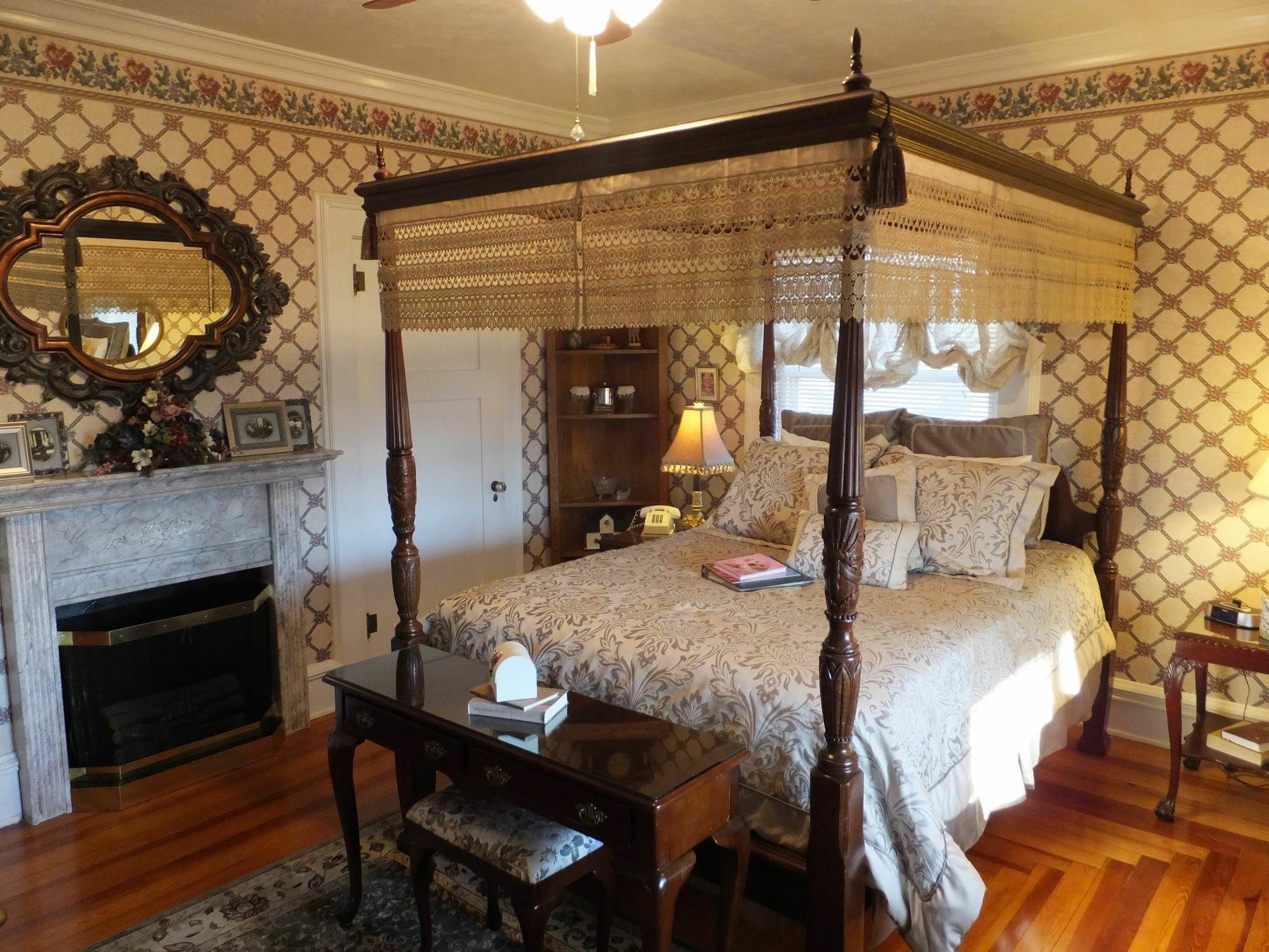 Dickey House Bed And Breakfast Marshfield Eksteriør billede
